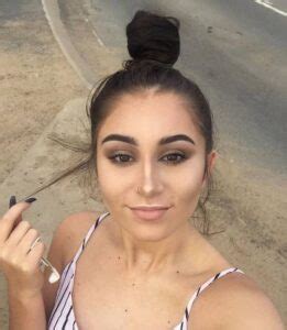 mikaela testa sister|Mikaela Testa Bio, Wiki, Age, Boyfriend, Surgery, and Net Worth